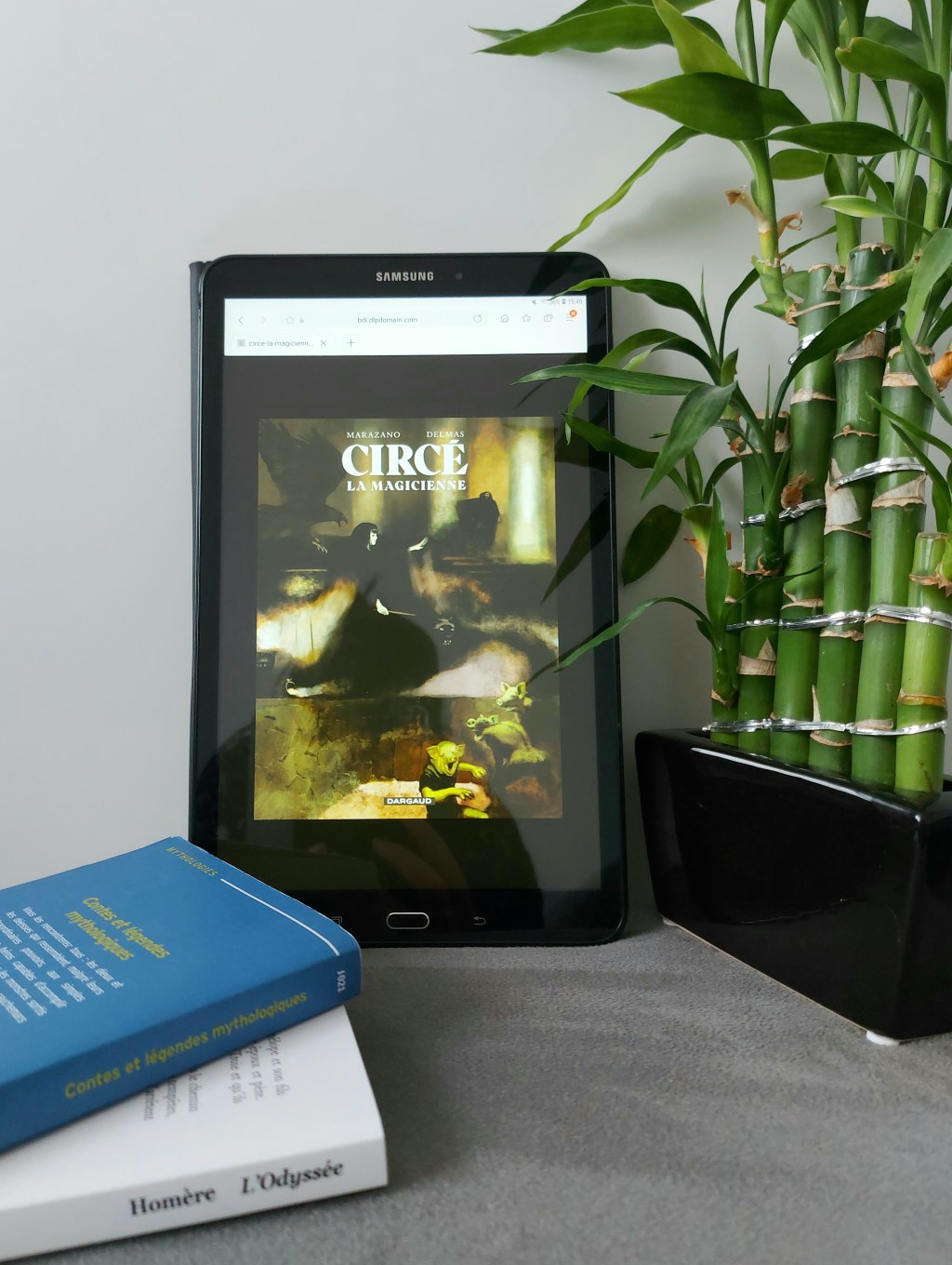 CIRCÉ LA MAGICIENNE, une bande dessinée de Marazano et de&nbsp;Delmas.